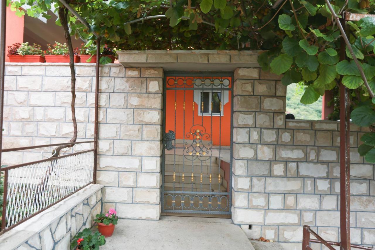 Apartman Vlacic Trebinje Eksteriør billede