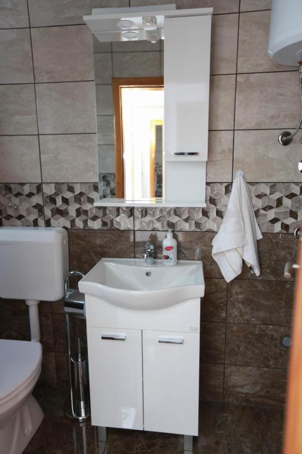 Apartman Vlacic Trebinje Eksteriør billede
